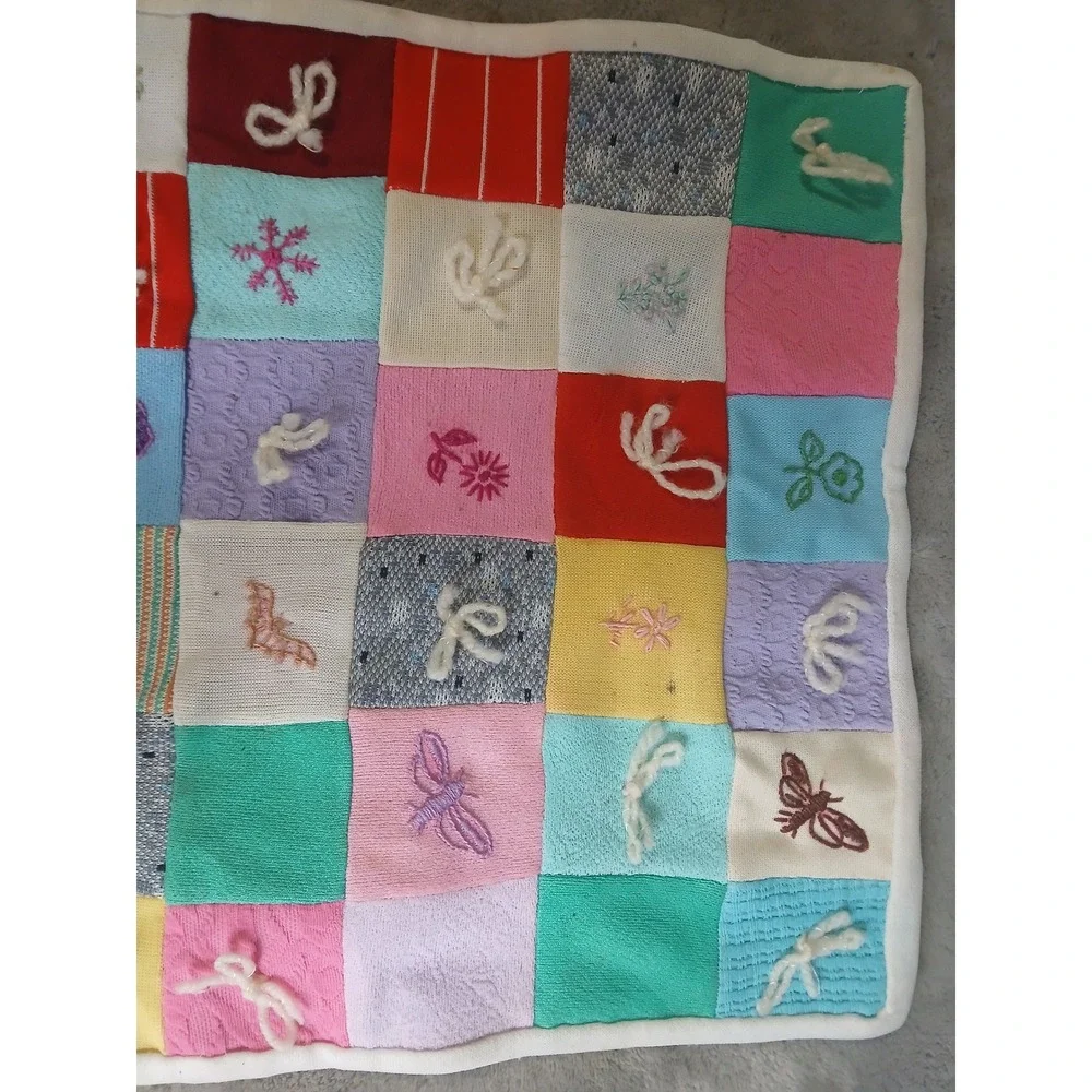 Handmade Patchwork‎ Baby Sensory Blanket Embroidered 17x12 Dollhouse Quilt READ
